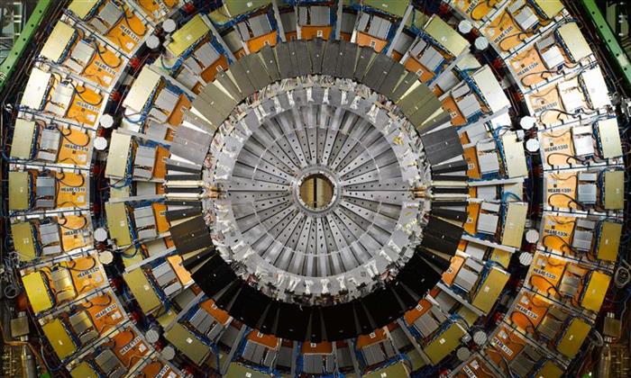 Grands projets: le large hadron collider 